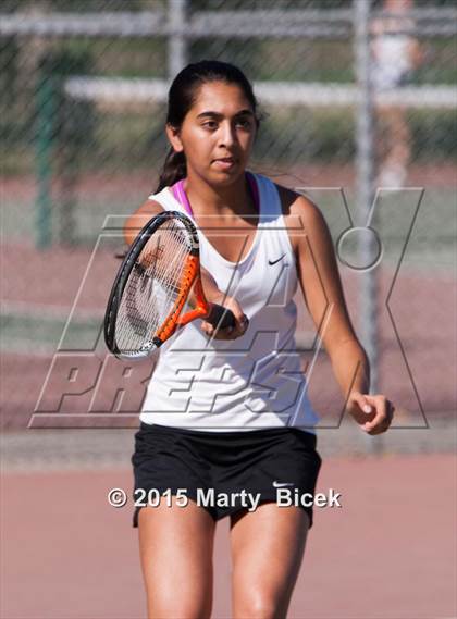 Thumbnail 3 in Enochs @ Beyer photogallery.