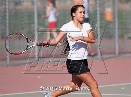 Thumbnail 2 in Enochs @ Beyer photogallery.