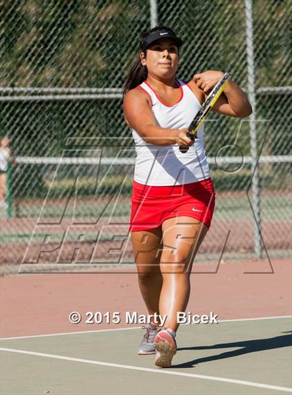 Thumbnail 2 in Enochs @ Beyer photogallery.