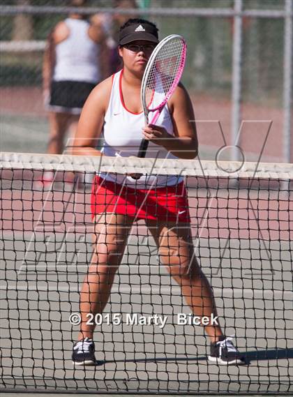 Thumbnail 2 in Enochs @ Beyer photogallery.