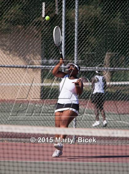 Thumbnail 2 in Enochs @ Beyer photogallery.