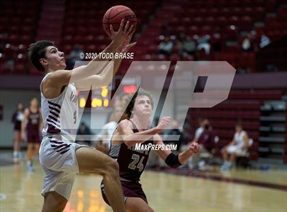 Thumbnail 2 in Dobyns-Bennett @ Tennessee photogallery.