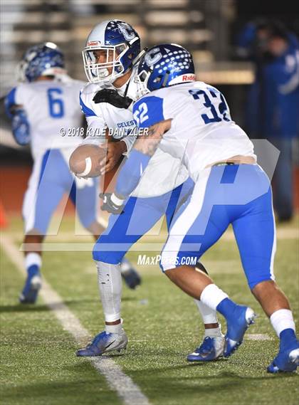 Thumbnail 2 in Rivercrest vs. Celeste (UIL 2A Division I Region 2 Bi-district) photogallery.