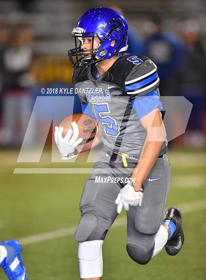 Thumbnail 1 in Rivercrest vs. Celeste (UIL 2A Division I Region 2 Bi-district) photogallery.
