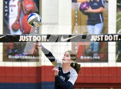 Thumbnail 3 in Coronado vs. Ironwood Ridge (Durango Fall Classic) photogallery.