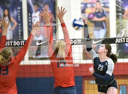 Thumbnail 2 in Coronado vs. Ironwood Ridge (Durango Fall Classic) photogallery.