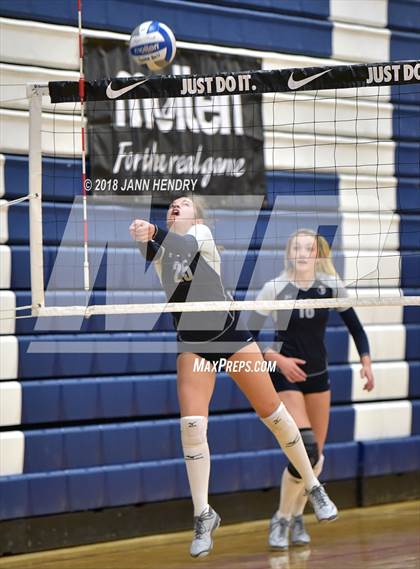 Thumbnail 1 in Coronado vs. Ironwood Ridge (Durango Fall Classic) photogallery.