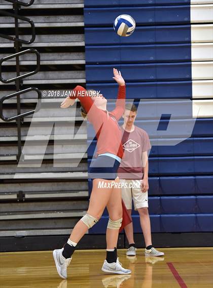 Thumbnail 2 in Coronado vs. Ironwood Ridge (Durango Fall Classic) photogallery.