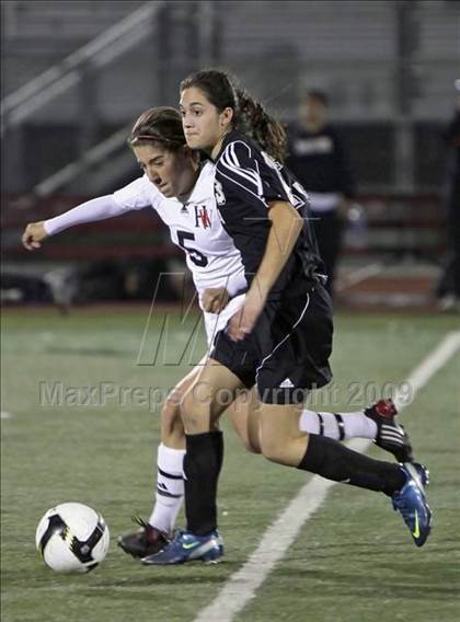 Thumbnail 1 in La Jolla vs. Harvard-Westlake (CIF D2 SoCal Regional Final) photogallery.