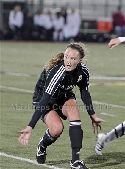 Thumbnail 3 in La Jolla vs. Harvard-Westlake (CIF D2 SoCal Regional Final) photogallery.