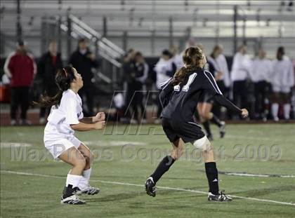 Thumbnail 2 in La Jolla vs. Harvard-Westlake (CIF D2 SoCal Regional Final) photogallery.