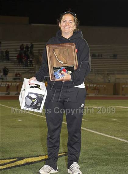 Thumbnail 1 in La Jolla vs. Harvard-Westlake (CIF D2 SoCal Regional Final) photogallery.
