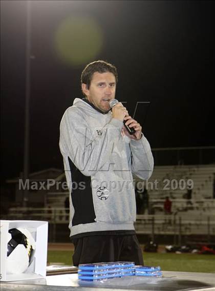 Thumbnail 2 in La Jolla vs. Harvard-Westlake (CIF D2 SoCal Regional Final) photogallery.