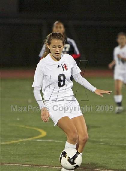 Thumbnail 3 in La Jolla vs. Harvard-Westlake (CIF D2 SoCal Regional Final) photogallery.