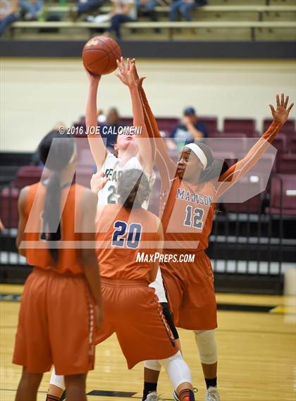Thumbnail 1 in Madison vs Reagan [Ronald] photogallery.