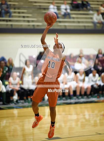 Thumbnail 3 in Madison vs Reagan [Ronald] photogallery.