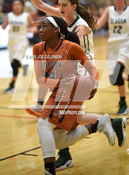 Thumbnail 1 in Madison vs Reagan [Ronald] photogallery.