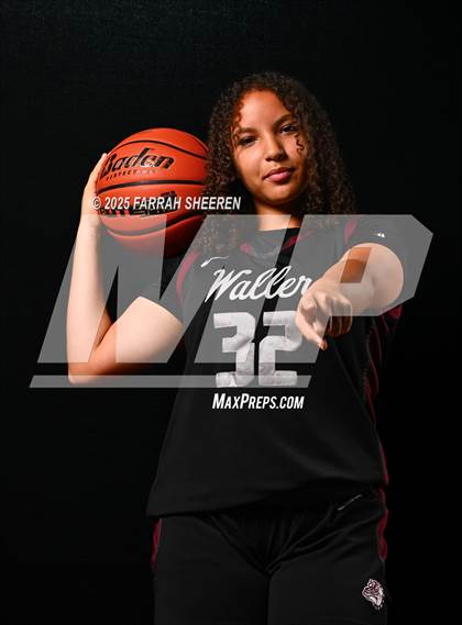 Thumbnail 3 in Waller (Team & Individual) photogallery.