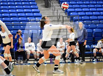Thumbnail 1 in Rogers vs Conway  (AAA 7A 2nd Round Playoff) photogallery.