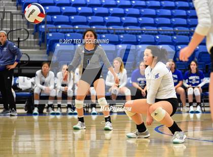 Thumbnail 2 in Rogers vs Conway  (AAA 7A 2nd Round Playoff) photogallery.