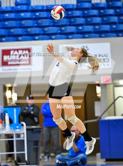 Thumbnail 1 in Rogers vs Conway  (AAA 7A 2nd Round Playoff) photogallery.