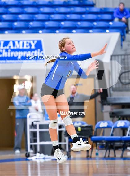 Thumbnail 3 in Rogers vs Conway  (AAA 7A 2nd Round Playoff) photogallery.