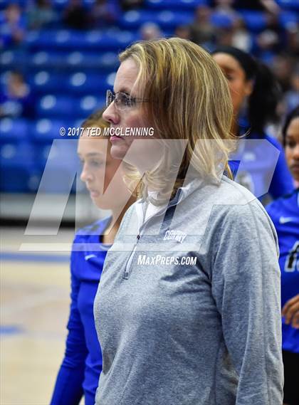 Thumbnail 3 in Rogers vs Conway  (AAA 7A 2nd Round Playoff) photogallery.