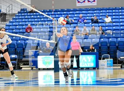 Thumbnail 3 in Rogers vs Conway  (AAA 7A 2nd Round Playoff) photogallery.
