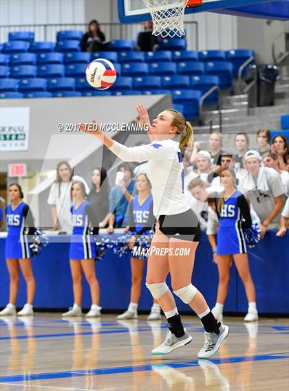 Thumbnail 3 in Rogers vs Conway  (AAA 7A 2nd Round Playoff) photogallery.
