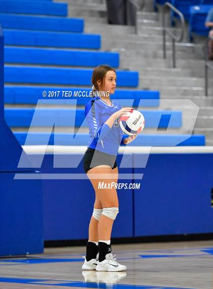 Thumbnail 3 in Rogers vs Conway  (AAA 7A 2nd Round Playoff) photogallery.