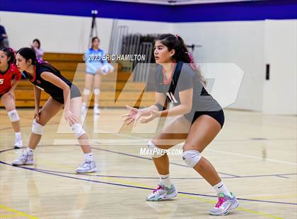 Thumbnail 2 in Harvard-Westlake @ Marymount photogallery.