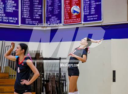 Thumbnail 3 in Harvard-Westlake @ Marymount photogallery.