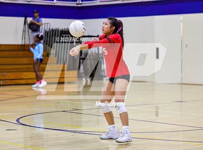 Thumbnail 3 in Harvard-Westlake @ Marymount photogallery.