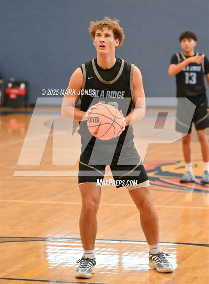 Thumbnail 1 in Gila Ridge vs. Monsignor Scanlan (Great Desert Shootout) photogallery.