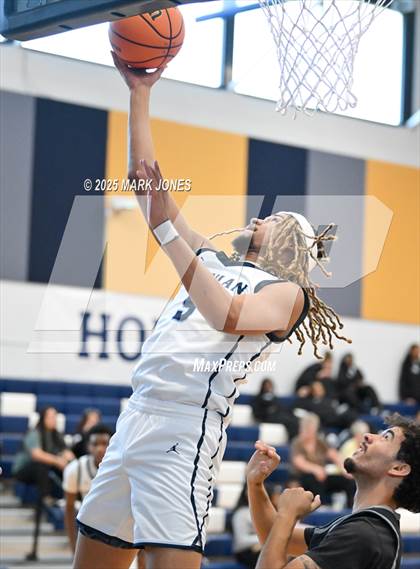 Thumbnail 3 in Gila Ridge vs. Monsignor Scanlan (Great Desert Shootout) photogallery.