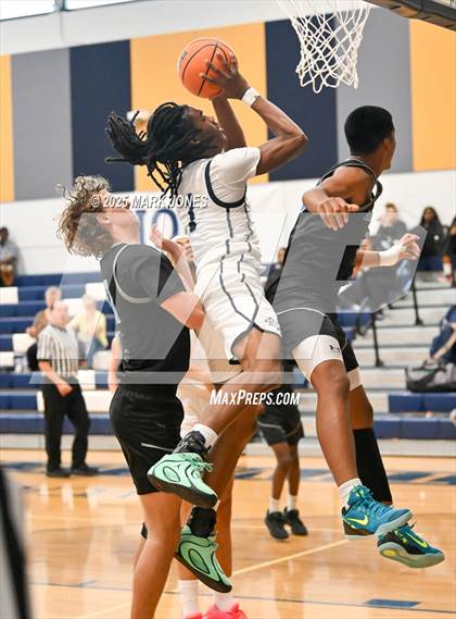 Thumbnail 1 in Gila Ridge vs. Monsignor Scanlan (Great Desert Shootout) photogallery.
