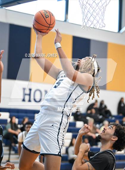 Thumbnail 2 in Gila Ridge vs. Monsignor Scanlan (Great Desert Shootout) photogallery.