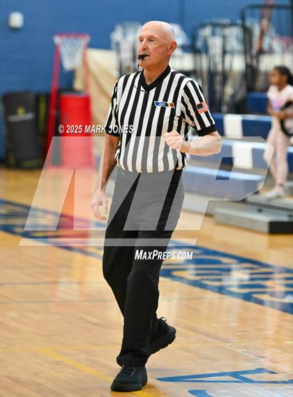 Thumbnail 1 in Gila Ridge vs. Monsignor Scanlan (Great Desert Shootout) photogallery.