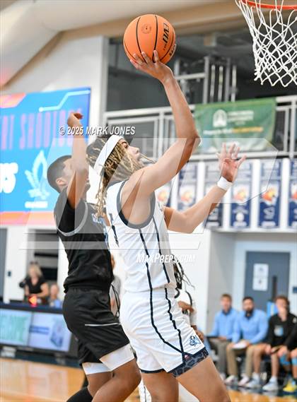 Thumbnail 3 in Gila Ridge vs. Monsignor Scanlan (Great Desert Shootout) photogallery.