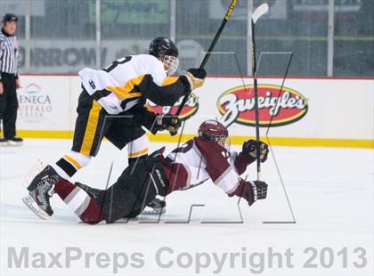 Thumbnail 1 in McQuaid Jesuit vs. St. Joseph's Collegiate Institute (Frozen Frontier) photogallery.