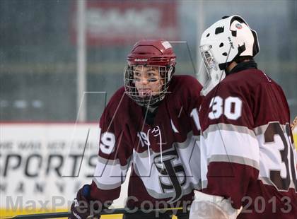 Thumbnail 2 in McQuaid Jesuit vs. St. Joseph's Collegiate Institute (Frozen Frontier) photogallery.