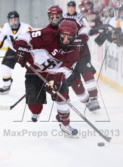 Thumbnail 2 in McQuaid Jesuit vs. St. Joseph's Collegiate Institute (Frozen Frontier) photogallery.