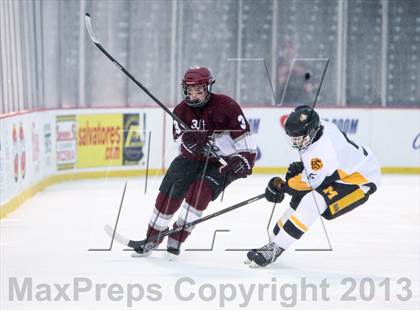 Thumbnail 3 in McQuaid Jesuit vs. St. Joseph's Collegiate Institute (Frozen Frontier) photogallery.