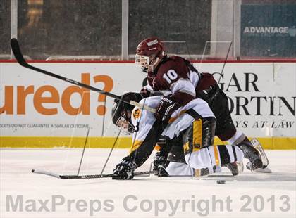 Thumbnail 2 in McQuaid Jesuit vs. St. Joseph's Collegiate Institute (Frozen Frontier) photogallery.