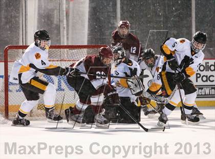 Thumbnail 2 in McQuaid Jesuit vs. St. Joseph's Collegiate Institute (Frozen Frontier) photogallery.