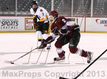 Thumbnail 3 in McQuaid Jesuit vs. St. Joseph's Collegiate Institute (Frozen Frontier) photogallery.