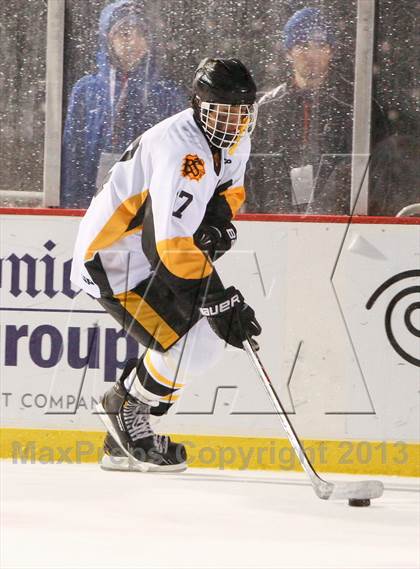 Thumbnail 3 in McQuaid Jesuit vs. St. Joseph's Collegiate Institute (Frozen Frontier) photogallery.