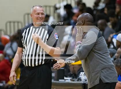 Thumbnail 3 in East St. Louis vs. Hillcrest(Midwest Showdown Shootout@ Ritenour) photogallery.