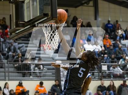 Thumbnail 2 in East St. Louis vs. Hillcrest(Midwest Showdown Shootout@ Ritenour) photogallery.