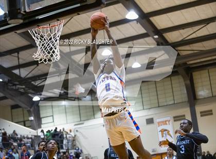 Thumbnail 2 in East St. Louis vs. Hillcrest(Midwest Showdown Shootout@ Ritenour) photogallery.